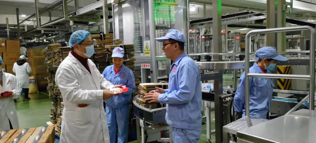 【寒冬暖意浓 声声总关情】AG旗舰厅集团开展春节慰问在岗员工活动