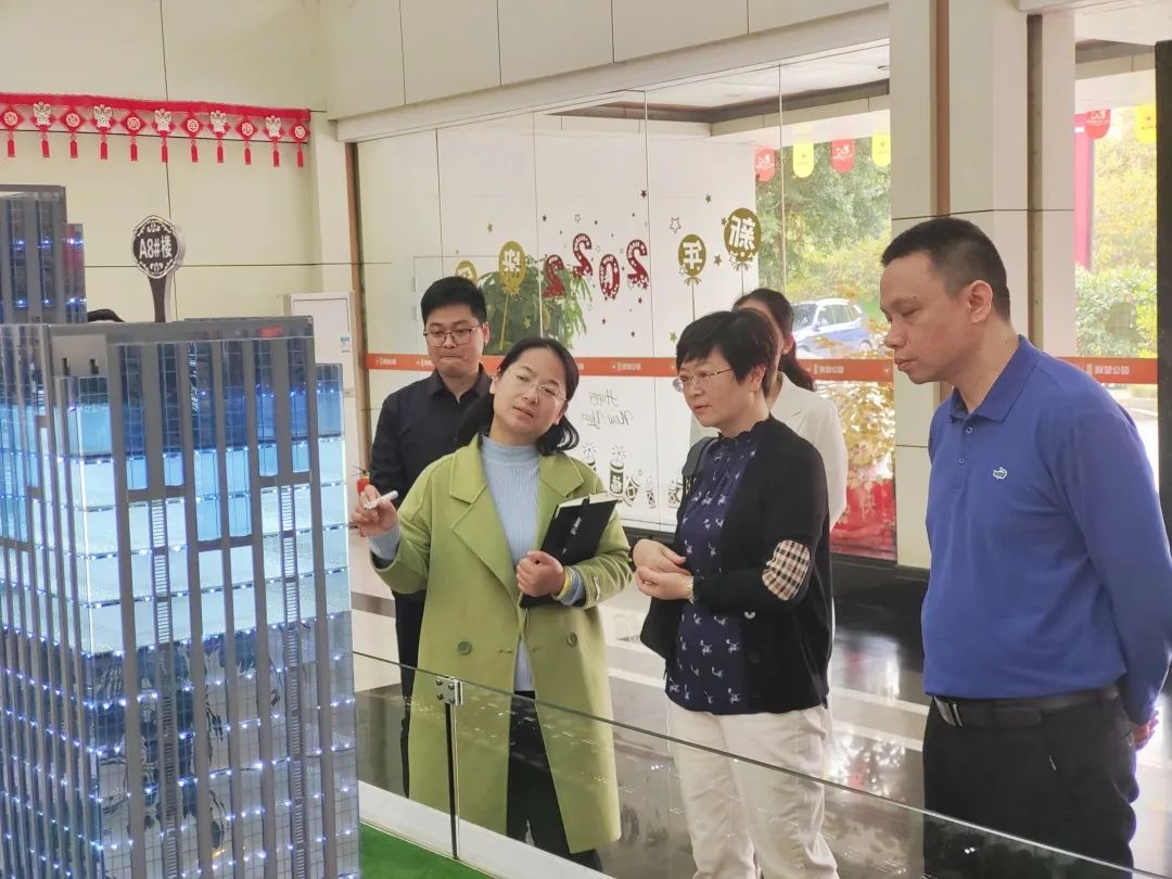 AG旗舰厅集团领导莅临AG旗舰厅产业园指导工作